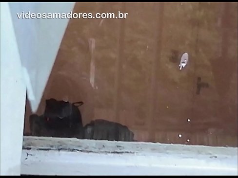 ❤️ Omu cornu chì fighjula a so fidanzata cù un altru tippu, registrendu un video di cazzo senza disturbà a coppia ☑ Porno à noi % co.amourpassionfever.ru% ❤