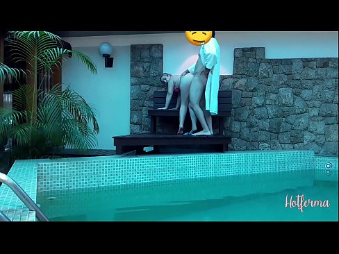 ❤️ Boss invita a cameriera à a piscina, ma ùn pudia resiste à un caldu ☑ Porno à noi % co.amourpassionfever.ru% ❤